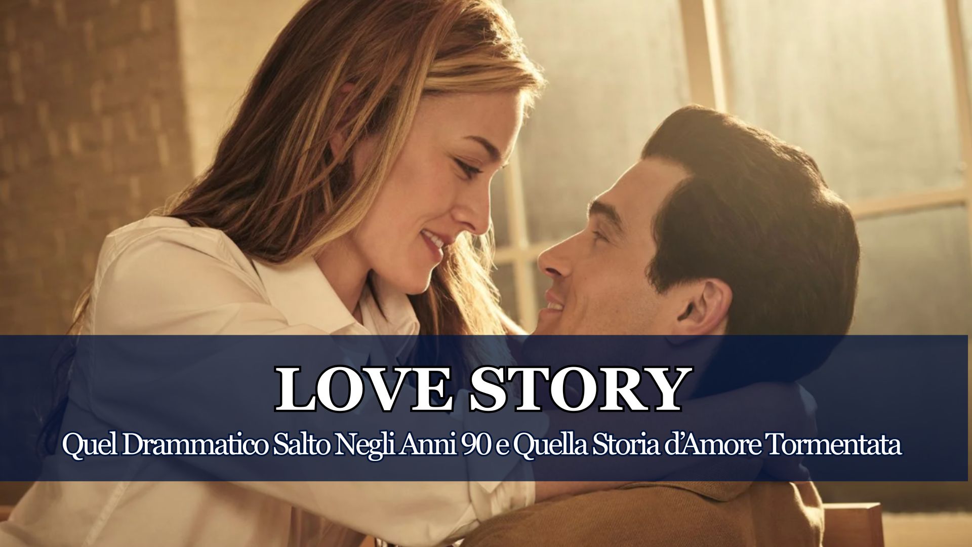 La Storia d'Amore, appunto Love Story tra John F. Kennedy Jr. & Carolyn Bessette, raccontata su Disney+ e quell'epoca che forse non era così perfetta come ci ricordiamo