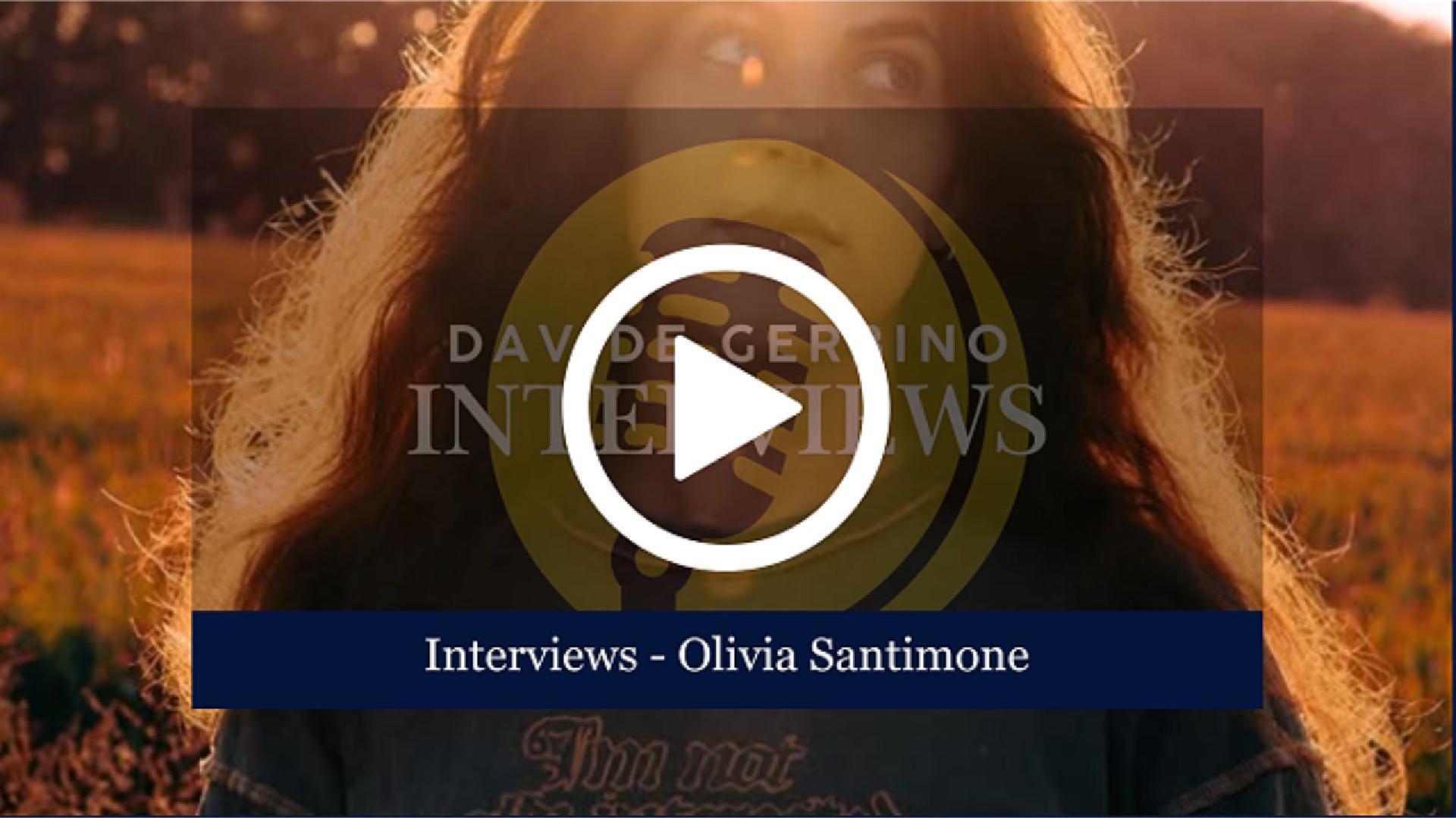 Abbiamo avuto il piacere di Intervistare Olivia Santimone per farci raccontare il suo primo Album "Ciclopedonale" ma anche un po' della sua Storia, decisamente interessante