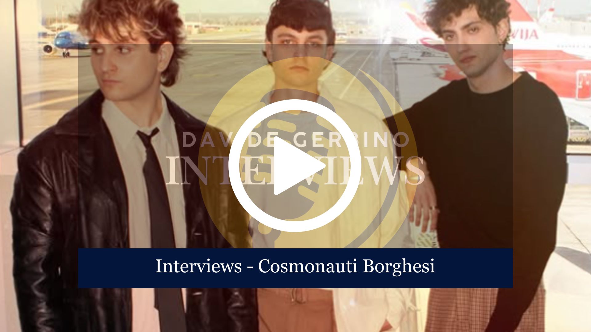 Stiamo ascoltando a Loop "Gocce di Limone" il Nuovo Singolo dei Cosmonauti Borghesi che anticipa il disco in arrivo a fine agosto. Li abbiamo intervistati per conoscerli meglio