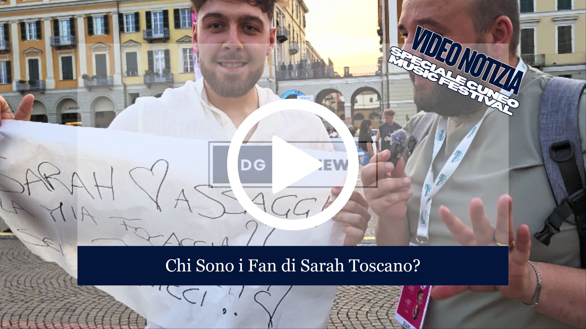 Al Cuneo Music Festival è Arrivata anche la Nostra Popstar Preferita: Sarah Toscano! Siamo Andati in Mezzo al Suo Pubblico per Scoprire Chi Sono i Suoi Fan